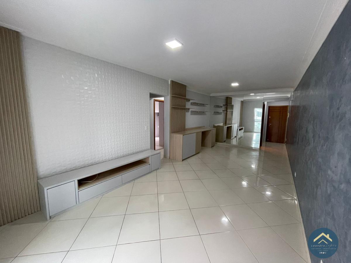 Lindo apartamento vista mar, com planejados, 3 dormitórios sendo 2 suítes, 129,27 M² área útil, na Ocian !!